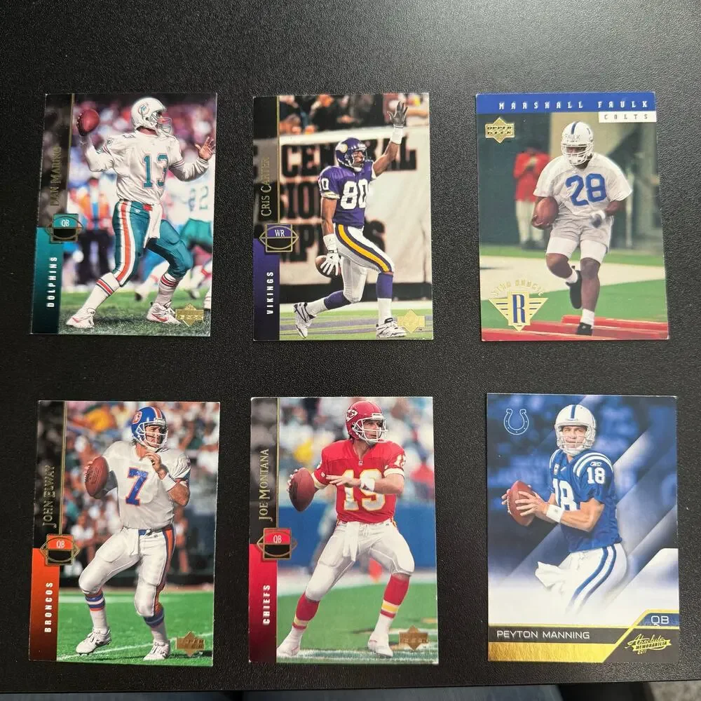 NFL Trading Cards Lot of 9 Various Cards‎